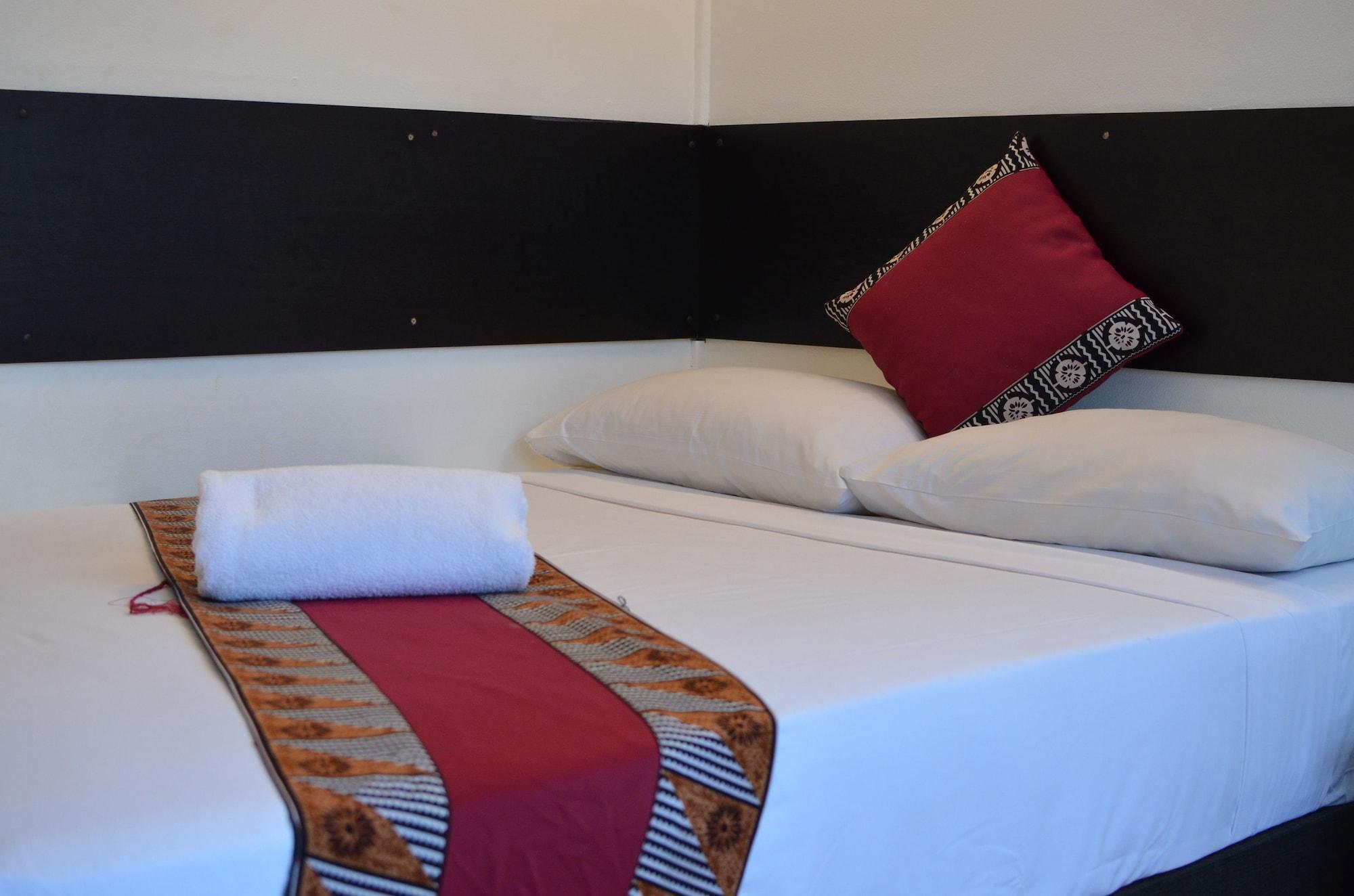 Grand West Villas Nadi Bagian luar foto