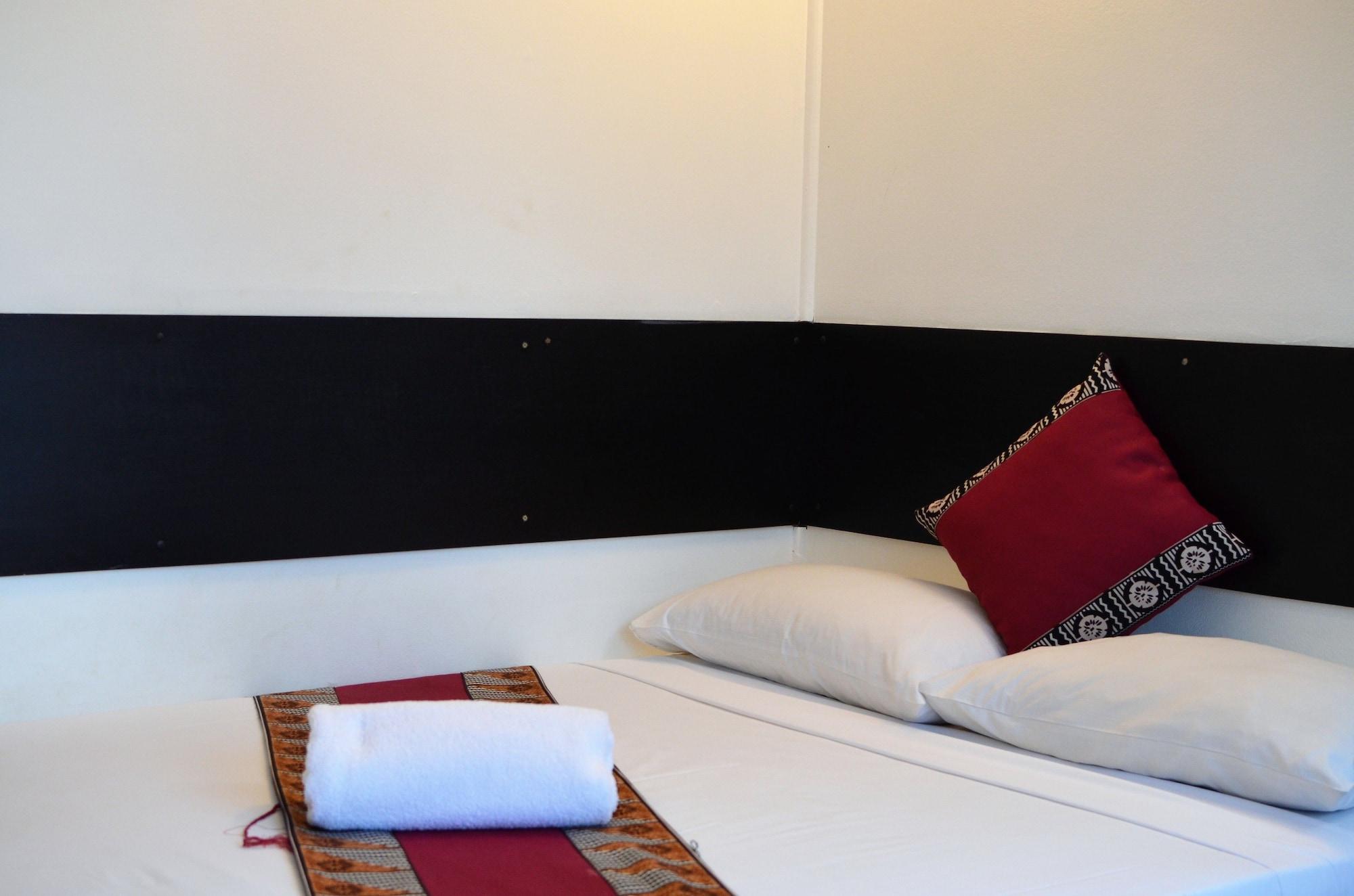 Grand West Villas Nadi Bagian luar foto