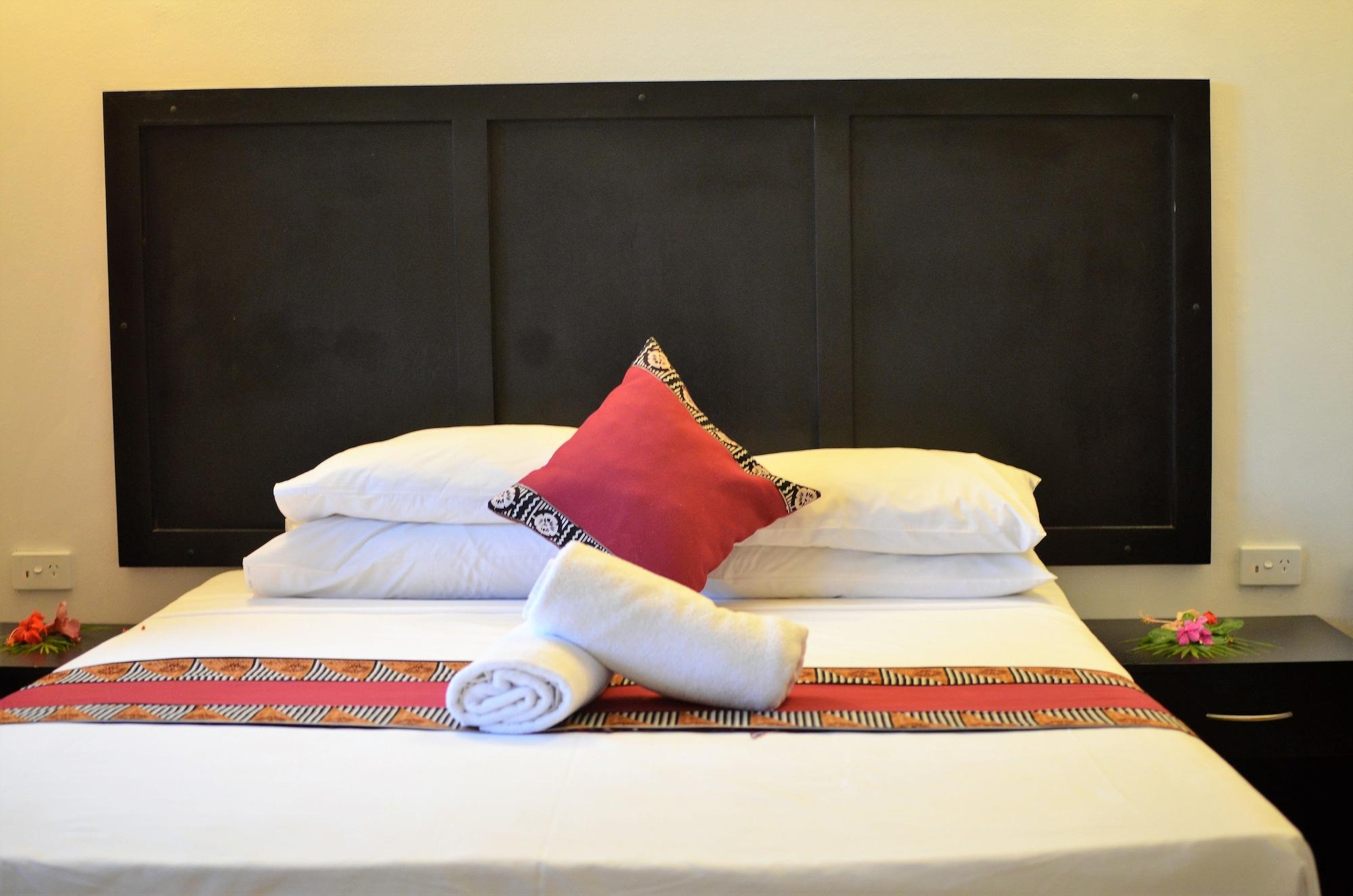 Grand West Villas Nadi Bagian luar foto