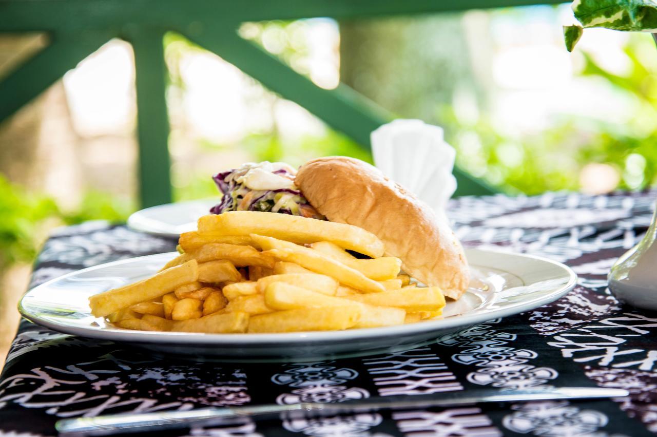 Grand West Villas Nadi Bagian luar foto